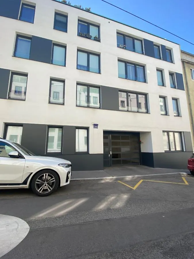 Apartment Pa 14 Perfect Suite For Stay In Vienna - Parking And All You Need Near Schoenbrunn Palace T4 Austria